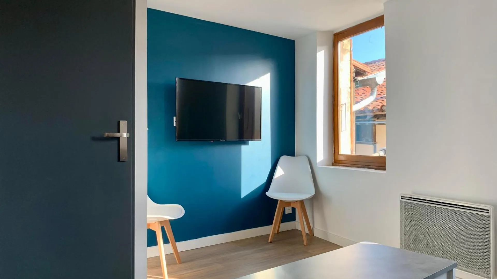 Studio Cosy Et Moderne Labruguiere 0*,  France