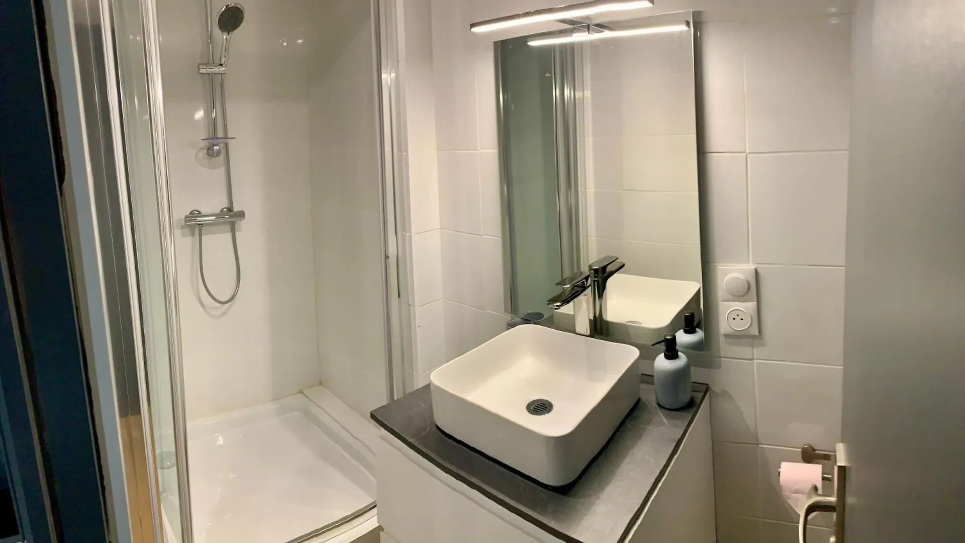 Studio Cosy Et Moderne Labruguiere 0*,  France